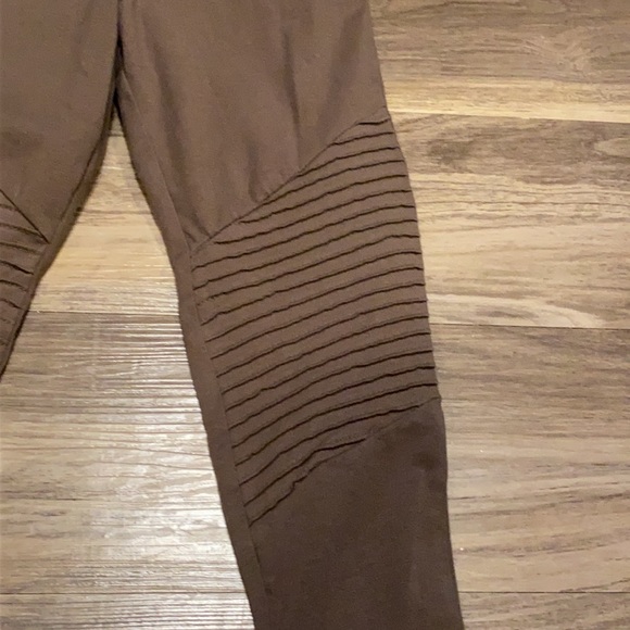 ***NWT*** Cotton On Leggings - Picture 4 of 7